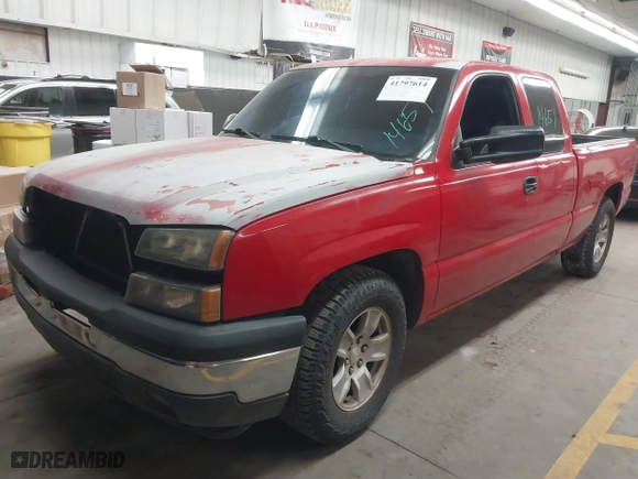 2004 Chevrolet Silverado 1500 Work Truck with VIN 1GCEC19X14Z201765, listed as a IAAI auction lot 41797614 with 300,991 mi miles. Bid and sale history available at carsss.com. Image 17.
