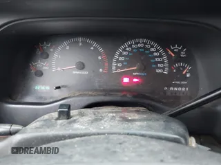 1999 Dodge Dakota SLT z VIN 1B7GL22X3XS181329, wystawiony jako IAAI lot #41480264 z przebiegiem 227 616 mil mil oraz . Historia ofert i sprzedaży dostępna na DreamBid. Obrazek 7.