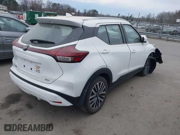 2022 Nissan Kicks SV with VIN 3N1CP5CV7NL493279, listed as a IAAI auction lot 41692610 with 34,245 mi miles. Bid and sale history available at carsss.com. Image 4.