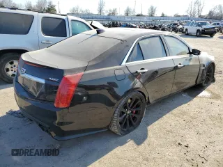 2017 Cadillac CTS-V z VIN 1G6A15S60H0208958, wystawiony jako Copart lot #43529704 z przebiegiem 74 025 mil mil oraz Szkoda całkowita • Salvage title. Historia ofert i sprzedaży dostępna na DreamBid. Obrazek 3.