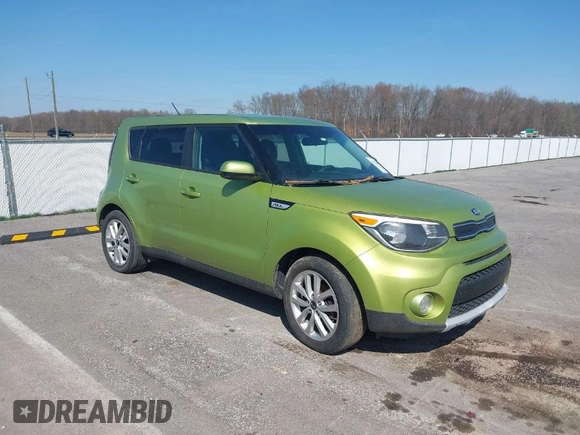 2017 Kia Soul + with VIN KNDJP3A58H7877849, listed as a IAAI auction lot 41932260 with 166,557 mi miles. Bid and sale history available at carsss.com. Image 1.