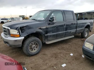 2000 Ford Super Duty F-250 XL with VIN 1FTNW21F6YEC98099, listed as a Copart auction lot 45403345 with 121,425 mi miles and Salvage Title. Bid and sale history available at carsss.com. Image 1.