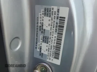 2020 FIAT 124 Spider Lusso z VIN JC1NFAEK3L0144390, wystawiony jako Copart lot #56587145 z przebiegiem 23 493 mil mil oraz Szkoda całkowita • Salvage title. Historia ofert i sprzedaży dostępna na DreamBid. Obrazek 12.