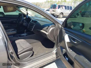 2016 Nissan Altima 2.5 SL with VIN 1N4AL3AP0GC233870, listed as a IAAI auction lot 41788703 with 146,453 mi miles. Bid and sale history available at carsss.com. Image 5.