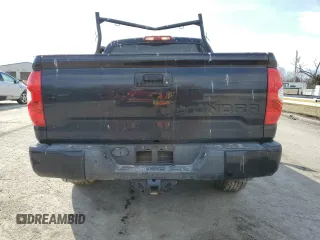 2018 Toyota Tundra 2WD SR5 with VIN 5TFEM5F18JX124954, listed as a Copart auction lot 46666015 with 101,300 mi miles and Salvage Title. Bid and sale history available at carsss.com. Image 6.