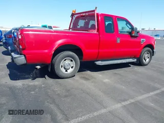 2008 Ford F-250 XL with VIN 1FTNX20558EC07054, listed as a IAAI auction lot 42521159 with 307,228 mi miles and . Bid and sale history available at DreamBid. Image 4.