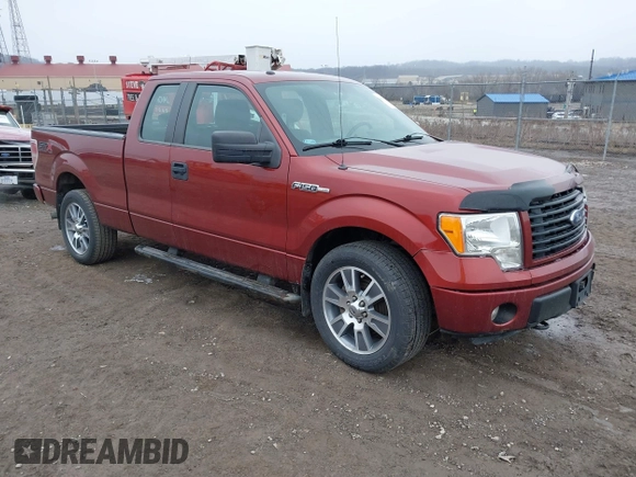 2014 Ford F-150 XL with VIN 1FTFX1EF0EKE42992, listed as a IAAI auction lot 41568048 with 156,499 mi miles. Bid and sale history available at carsss.com. Image 1.
