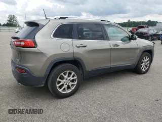 2018 Jeep Cherokee Latitude with VIN 1C4PJMCX9JD570763, listed as a Copart auction lot 58987315 with 131,990 mi miles and Salvage title. Bid and sale history available at DreamBid. Image 3.