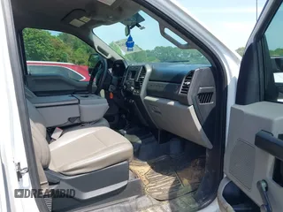2017 Ford F-250 Lariat with VIN 1FT7W2B65HEC32263, listed as a IAAI auction lot 42281628 with 262,328 mi miles and . Bid and sale history available at DreamBid. Image 5.