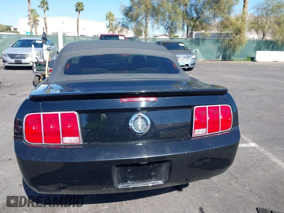 2008 Ford Mustang Deluxe with VIN 1ZVHT84N685144789, listed as a IAAI auction lot 41659256 with 176,332 mi miles and . Bid and sale history available at carsss.com. Image 14.