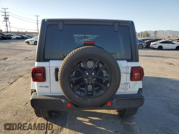 2021 Jeep Wrangler Unlimited Sahara с VIN 1C4JJXP60MW800921, выставлен на аукционе Copart как лот 46296935 с пробегом 28 474 миль миль и Списание • Salvage title. История ставок и продаж доступна на DreamBid. Изображение 6.