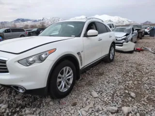 2014 Infiniti QX70 с VIN JN8CS1MW8EM410724, выставлен на аукционе Copart как лот 49899825 с пробегом 57 950 миль миль и Списание • Salvage title. История ставок и продаж доступна на DreamBid. Изображение 14.