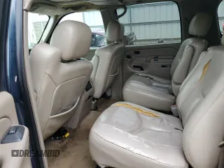 2005 Chevrolet Suburban LS with VIN 3GNFK16Z25G116407, listed as a Copart auction lot 78077974 with 298,025 mi miles and Salvage Title. Bid and sale history available at carsss.com. Image 11.
