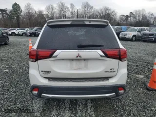 2016 Mitsubishi Outlander GT with VIN JA4JZ4AX8GZ006027, listed as a Copart auction lot 84062804 with 158,474 mi miles and Salvage Title. Bid and sale history available at carsss.com. Image 6.