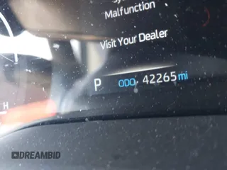 2021 Toyota Sienna XLE с VIN 5TDJRKEC8MS032240, выставлен на аукционе IAAI как лот 42335055 с пробегом 42 265 миль миль и . История ставок и продаж доступна на DreamBid. Изображение 15.
