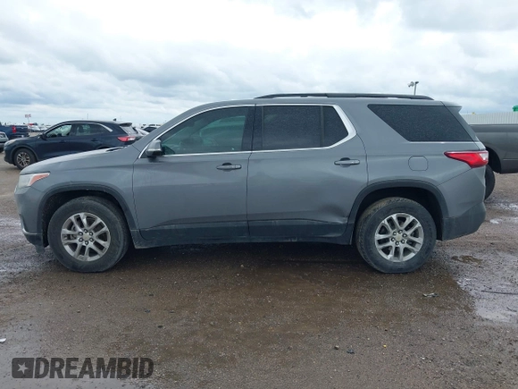 2019 Chevrolet Traverse LT Cloth with VIN 1GNERGKW9KJ221638, listed as a IAAI auction lot 41913049 with 151,632 mi miles. Bid and sale history available at carsss.com. Image 14.