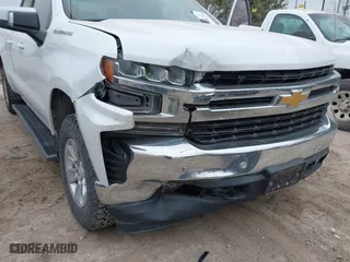2019 Chevrolet Silverado 1500 LT with VIN 1GCRYDED7KZ349058, listed as a IAAI auction lot 41568500 with 115,928 mi miles. Bid and sale history available at carsss.com. Image 6.