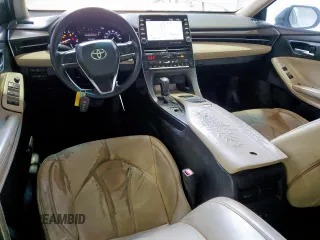 2021 Toyota Avalon XLE z VIN 4T1AZ1FB0MU060010, wystawiony jako Copart lot #56844085 z przebiegiem 115 788 mil mil oraz Czysty tytuł • Clean title. Historia ofert i sprzedaży dostępna na DreamBid. Obrazek 8.