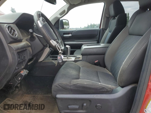 2014 Toyota Tundra SR with VIN 5TFUM5F19EX058917, listed as a Copart auction lot 58170205 with 121,629 mi miles and Salvage title. Bid and sale history available at DreamBid. Image 7.
