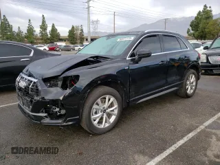 2022 Audi Q3 S line Premium with VIN WA1DECF31N1136610, listed as a Copart auction lot 36377173 with 2,840 mi miles. Bid and sale history available at carsss.com. Image 1.