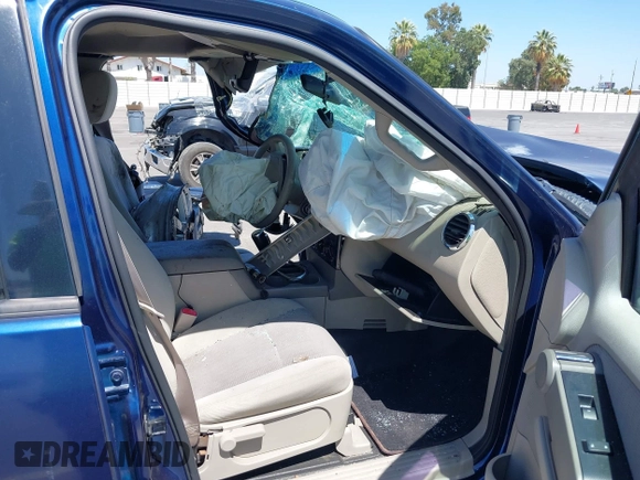 2007 Ford Explorer Sport Trac XLT with VIN 1FMEU31K27UB31442, listed as a IAAI auction lot 42536595 with Not provided miles and . Bid and sale history available at DreamBid. Image 5.