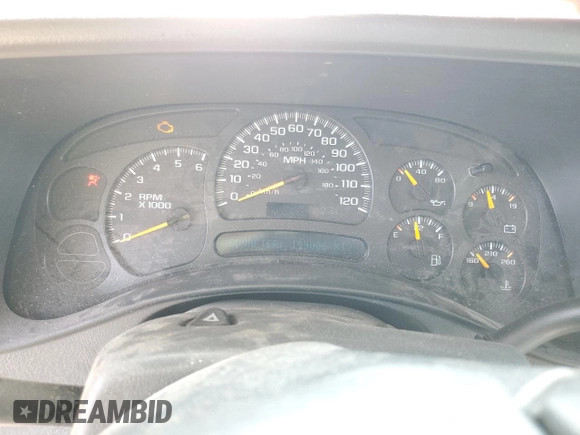 2005 Chevrolet Avalanche Z71 with VIN 3GNEK12Z55G267789, listed as a Copart auction lot 70476584 with 199,006 mi miles and Salvage Title. Bid and sale history available at DreamBid. Image 9.