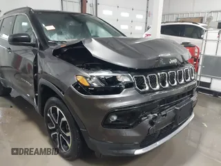 2023 Jeep Compass Limited with VIN 3C4NJDCN7PT523935, listed as a IAAI auction lot 41497539 with 32,480 mi miles and . Bid and sale history available at carsss.com. Image 6.