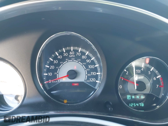 2013 Chrysler 200 LX with VIN 1C3CCBAB8DN688682, listed as a IAAI auction lot 41693101 with 125,478 mi miles. Bid and sale history available at carsss.com. Image 7.