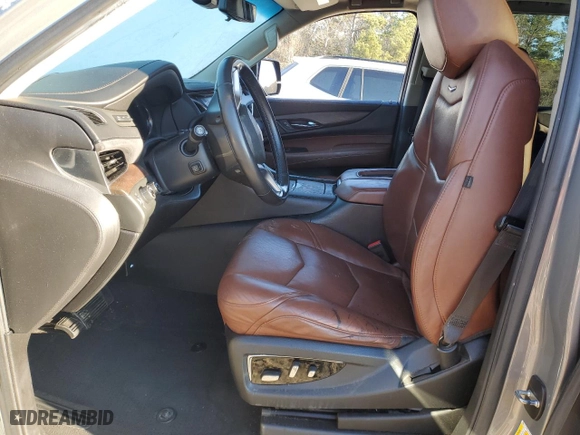2018 Cadillac Escalade Luxury with VIN 1GYS4BKJ8JR216653, listed as a Copart auction lot 82882714 with 88,875 mi miles and Salvage Title. Bid and sale history available at carsss.com. Image 7.