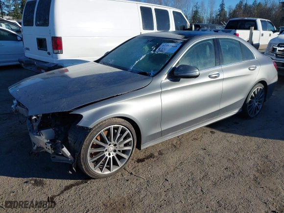 2015 Mercedes-Benz C-Class C 300 with VIN 55SWF4JB2FU076697, listed as a IAAI auction lot 41357468 with 107,027 mi miles. Bid and sale history available at carsss.com. Image 17.