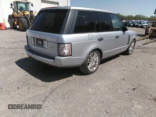 2010 Land Rover Range Rover HSE with VIN SALME1D46AA309417, listed as a IAAI auction lot 40715331 with 165,492 mi miles and . Bid and sale history available at DreamBid. Image 4.