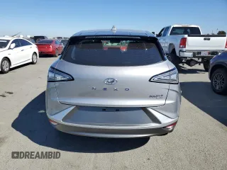 2021 Hyundai NEXO z VIN KM8J74A63MU017007, wystawiony jako Copart lot #73731404 z przebiegiem 11 585 mil mil oraz Czysty tytuł • Clean title. Historia ofert i sprzedaży dostępna na DreamBid. Obrazek 7.