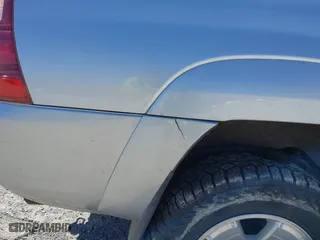 2005 Toyota 4Runner SR5 with VIN JTEBU14RX58049660, listed as a IAAI auction lot 41775728 with 194,072 mi miles. Bid and sale history available at carsss.com. Image 18.