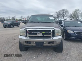2003 Ford Super Duty F-250 XL with VIN 1FTNW21P93EC49772, listed as a IAAI auction lot 40284045 with 276,418 mi miles. Bid and sale history available at carsss.com. Image 12.