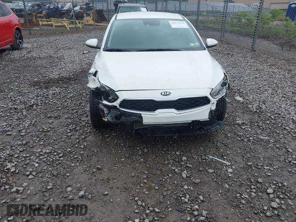 2020 Kia Forte LXS z VIN 3KPF24AD3LE194032, wystawiony jako IAAI lot #42273724 z przebiegiem 36 037 mil mil oraz . Historia ofert i sprzedaży dostępna na DreamBid. Obrazek 6.