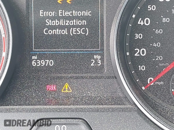 2021 Volkswagen Atlas SE z VIN 1V2WR2CA2MC529355, wystawiony jako IAAI lot #41972048 z przebiegiem 63 970 mil mil oraz . Historia ofert i sprzedaży dostępna na DreamBid. Obrazek 15.