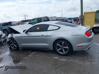 2016 Ford Mustang V6 с VIN 1FA6P8AM2G5321420, выставлен на аукционе IAAI как лот 42525170 с пробегом Не указан миль и . История ставок и продаж доступна на DreamBid. Изображение 14.