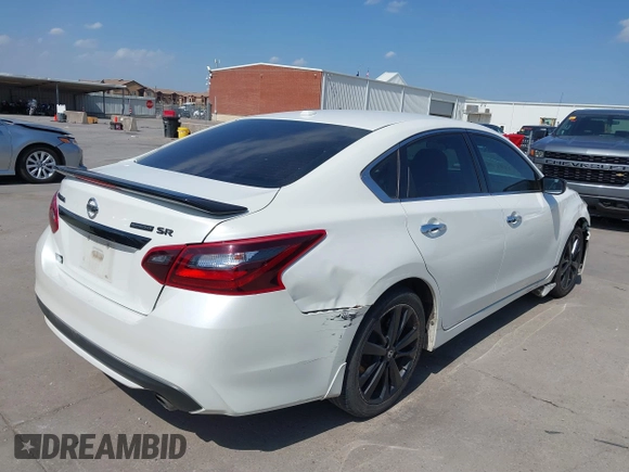 2018 Nissan Altima SV with VIN 1N4AL3AP6JC213193, listed as a IAAI auction lot 41880679 with 109,594 mi miles and . Bid and sale history available at carsss.com. Image 4.