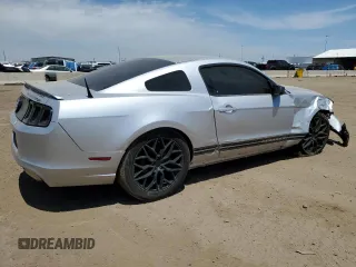 2013 Ford Mustang V6 with VIN 1ZVBP8AM3D5214085, listed as a Copart auction lot 56523095 with 165,050 mi miles and Salvage title. Bid and sale history available at DreamBid. Image 3.