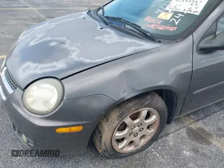 2003 Dodge Neon SXT z VIN 1B3ES56C43D247003, wystawiony jako IAAI lot #42111917 z przebiegiem 115 107 mil mil oraz . Historia ofert i sprzedaży dostępna na DreamBid. Obrazek 6.