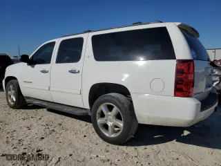 2012 Chevrolet Suburban LT with VIN 1GNSCJE09CR322674, listed as a Copart auction lot 42124715 with 177,048 mi miles and Clean Title. Bid and sale history available at carsss.com. Image 2.