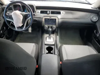 2014 Chevrolet Camaro LT with VIN 2G1FB1E32E9240136, listed as a Copart auction lot 55873705 with 132,153 mi miles and Salvage title. Bid and sale history available at DreamBid. Image 8.