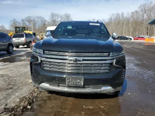 2022 Chevrolet Tahoe Premier with VIN 1GNSKSKD6NR328810, listed as a Copart auction lot 46128175 with 25,708 mi miles and Salvage Title. Bid and sale history available at carsss.com. Image 5.