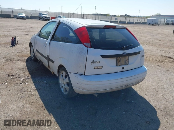2001 Ford Focus ZX3 with VIN 3FAFP31341R247786, listed as a IAAI auction lot 42017033 with Not provided miles and . Bid and sale history available at DreamBid. Image 3.