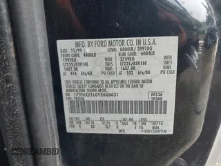 2000 Ford F-250 XL with VIN 1FTNX21L0YEB68631, listed as a IAAI auction lot 42639352 with 263,245 mi miles and . Bid and sale history available at DreamBid. Image 9.