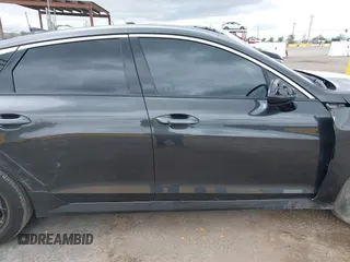 2025 Kia K5 LXS z VIN KNAG24J77S5316431, wystawiony jako IAAI lot #42072969 z przebiegiem 14 413 mil mil oraz . Historia ofert i sprzedaży dostępna na DreamBid. Obrazek 14.