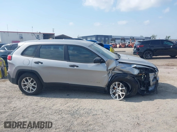 2015 Jeep Cherokee Sport with VIN 1C4PJMAB5FW533972, listed as a IAAI auction lot 41865291 with 106,063 mi miles. Bid and sale history available at carsss.com. Image 14.