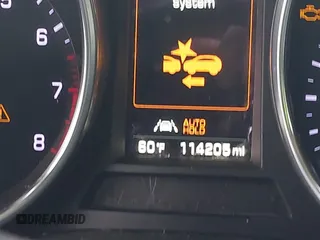 2017 Hyundai Santa Fe Ultimate z VIN 5XYZW4LA3HG472104, wystawiony jako IAAI lot #42352652 z przebiegiem 114 205 mil mil oraz . Historia ofert i sprzedaży dostępna na DreamBid. Obrazek 15.