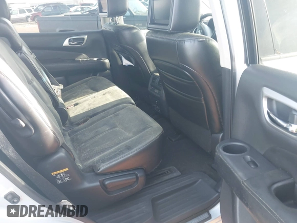 2013 Nissan Pathfinder SV with VIN 5N1AR2MM8DC623367, listed as a IAAI auction lot 41372209 with 183,636 mi miles. Bid and sale history available at carsss.com. Image 8.