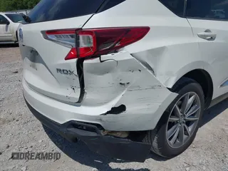 2019 Acura RDX Technology with VIN 5J8TC1H53KL007506, listed as a IAAI auction lot 42158315 with 123,323 mi miles and . Bid and sale history available at DreamBid. Image 6.